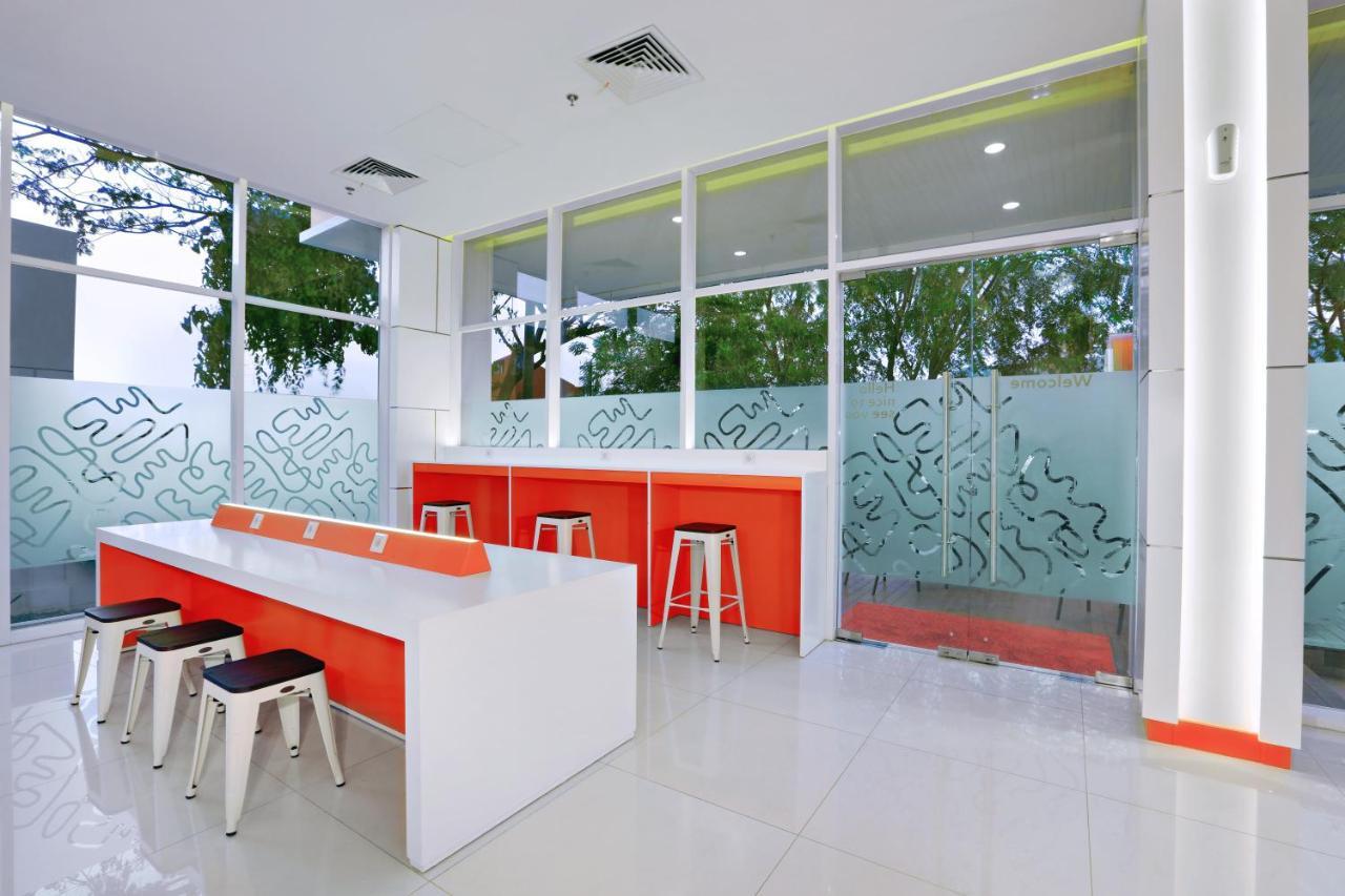 Starlet Hotel Jakarta Airport تانجيرانغْ المظهر الخارجي الصورة