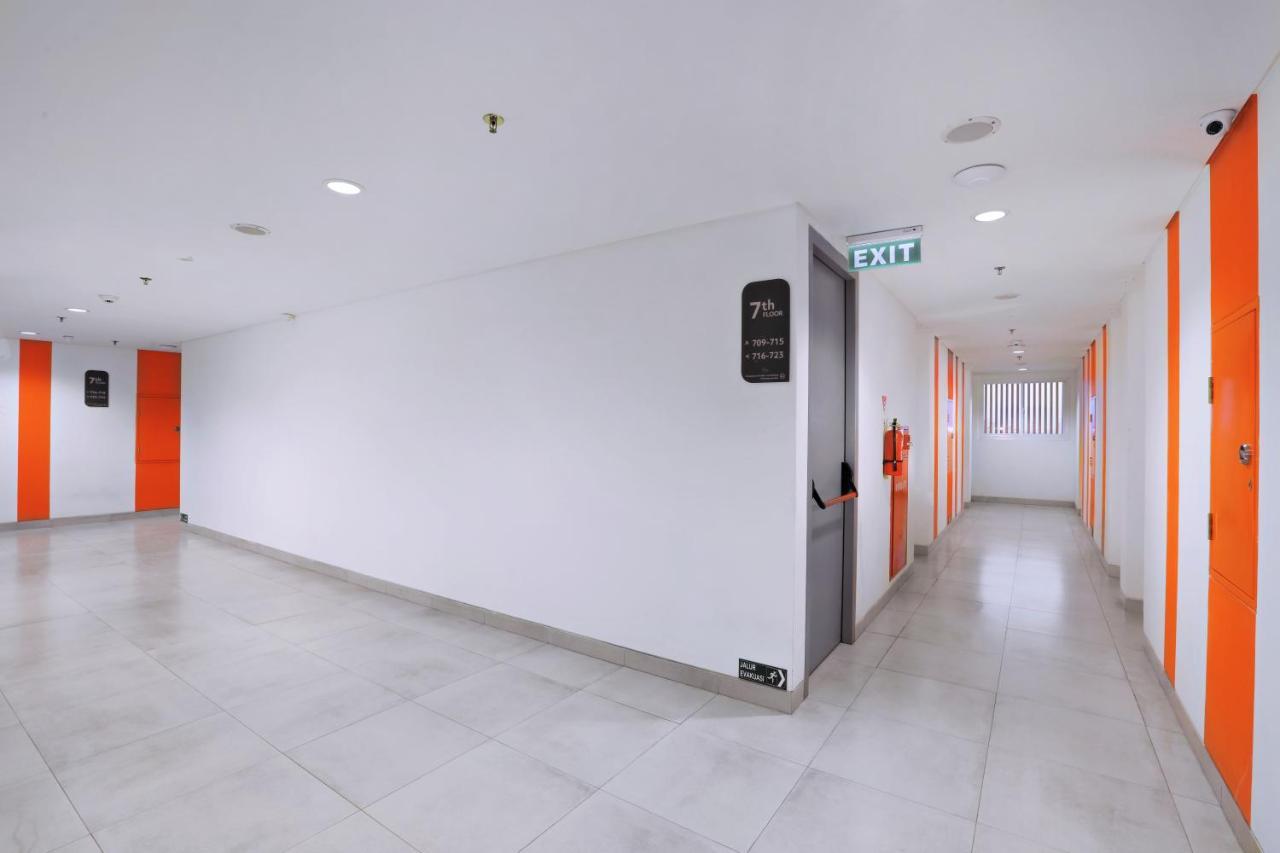 Starlet Hotel Jakarta Airport تانجيرانغْ المظهر الخارجي الصورة
